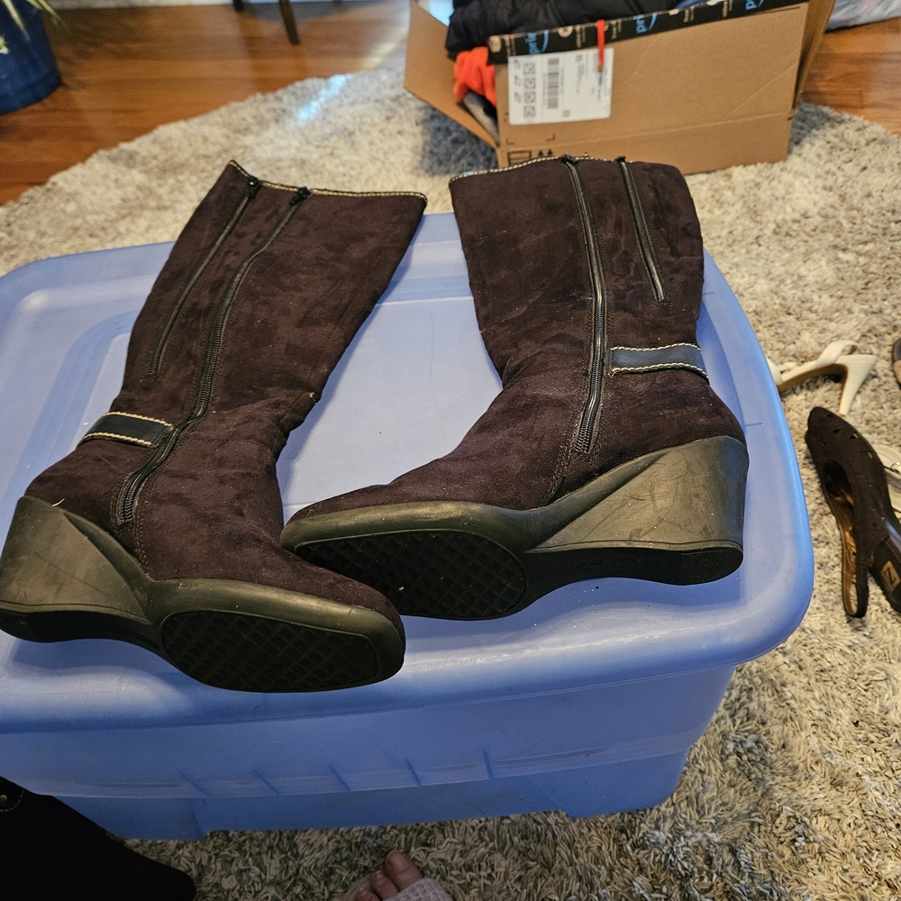 Black Suede Wedge Boots